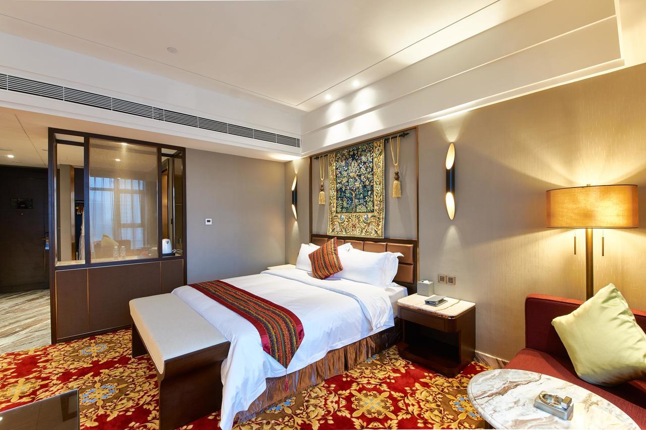 Zhongshan Guzhen Huayu Landmark Hotel Buitenkant foto